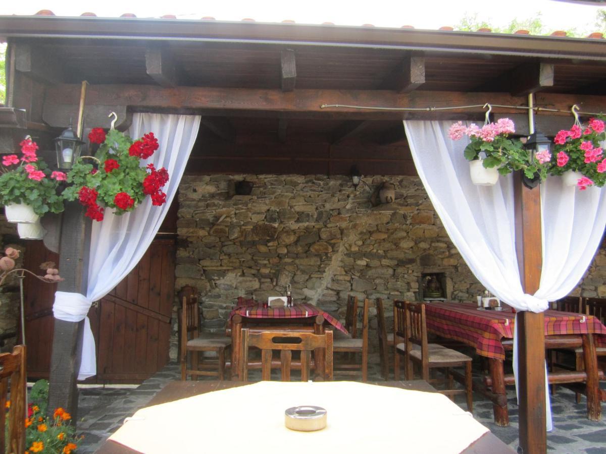 Guest House Popov Marcsevo Kültér fotó