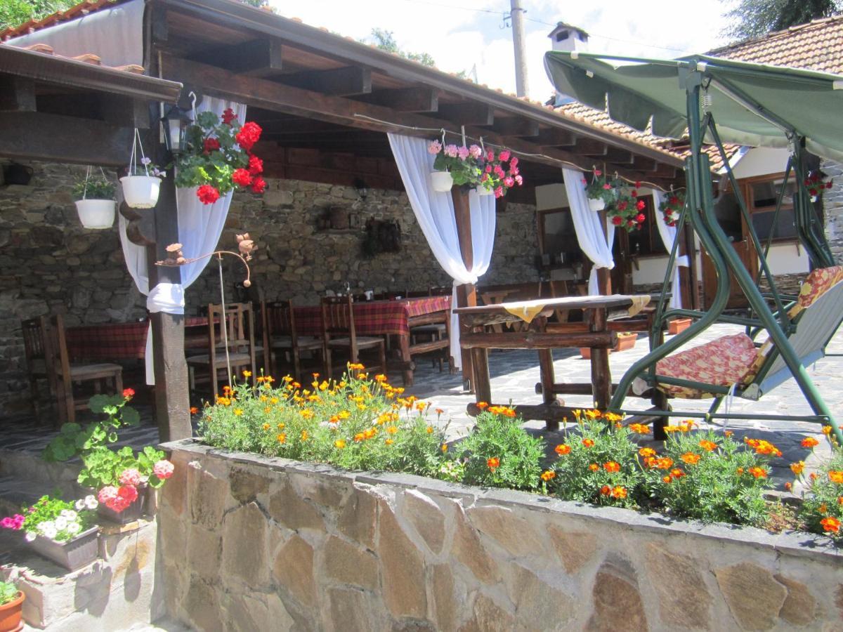 Guest House Popov Marcsevo Kültér fotó