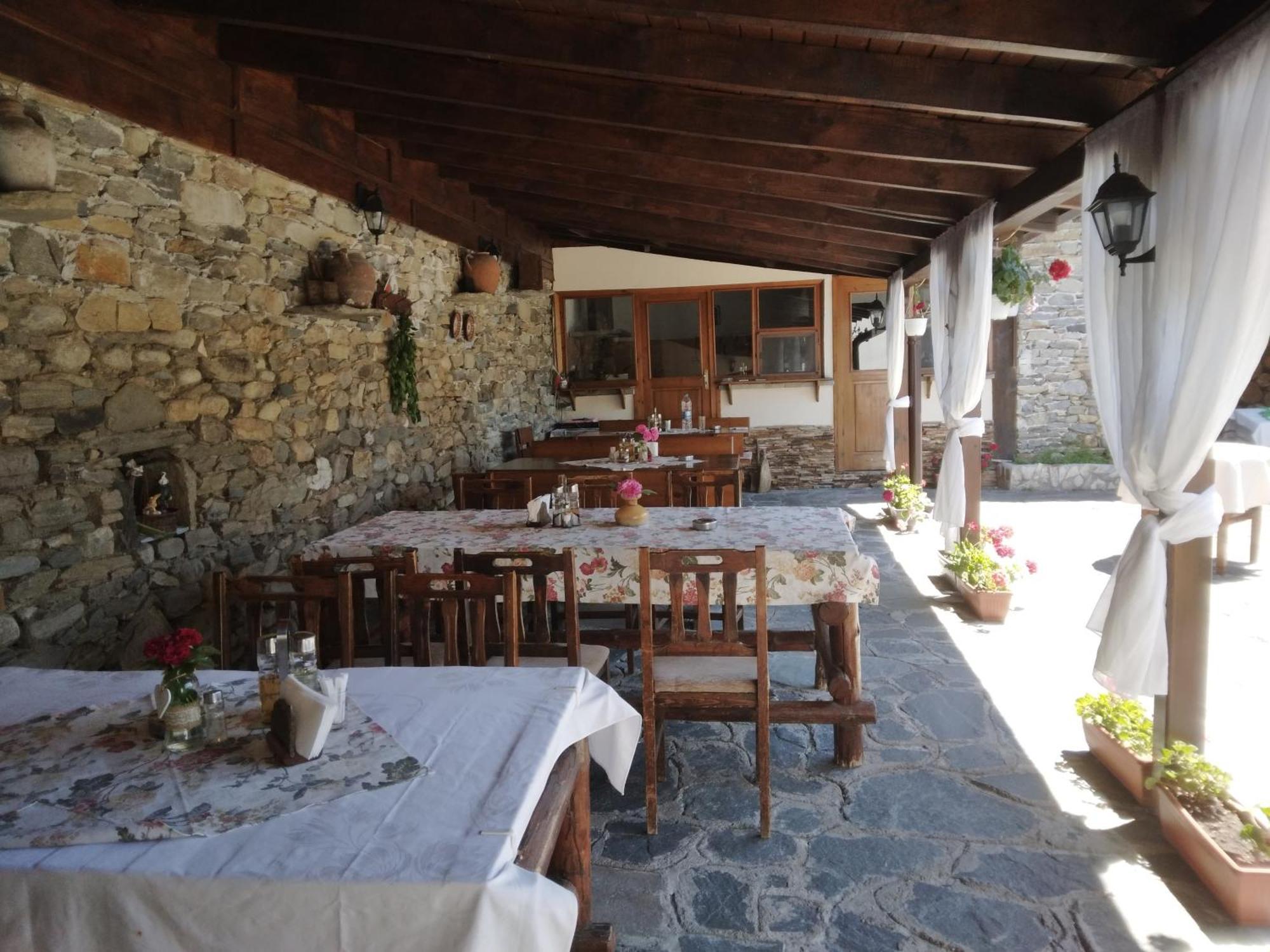 Guest House Popov Marcsevo Kültér fotó