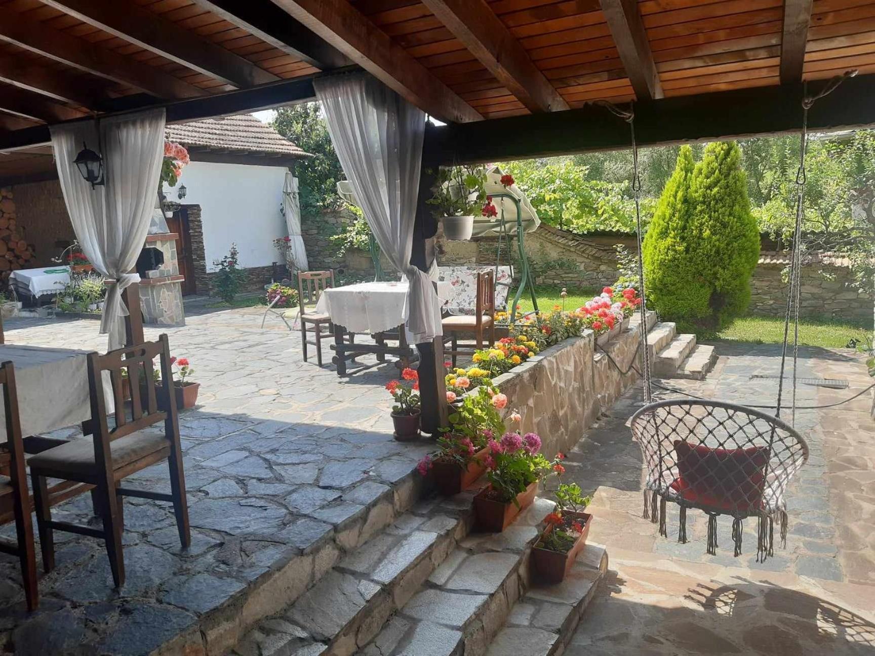 Guest House Popov Marcsevo Kültér fotó