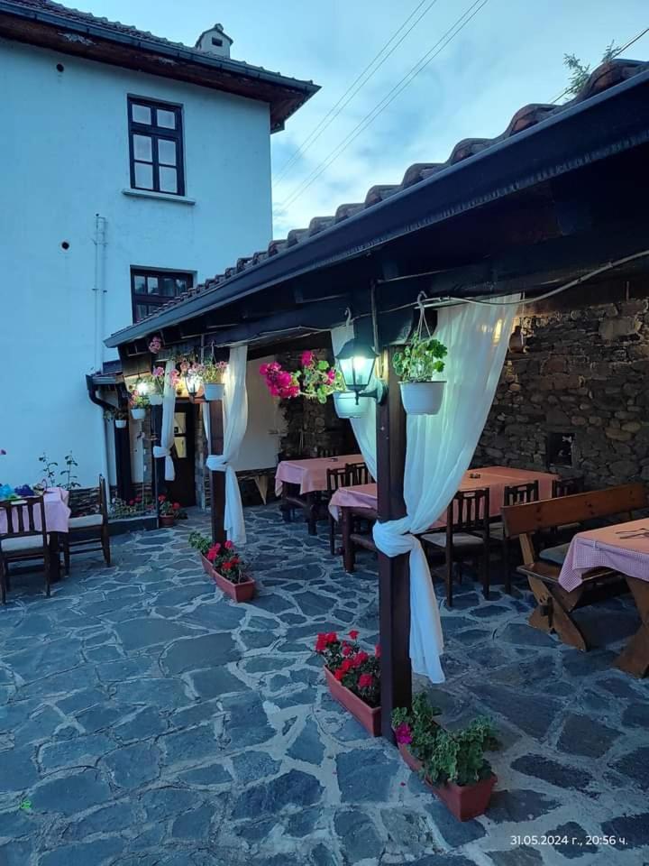 Guest House Popov Marcsevo Kültér fotó