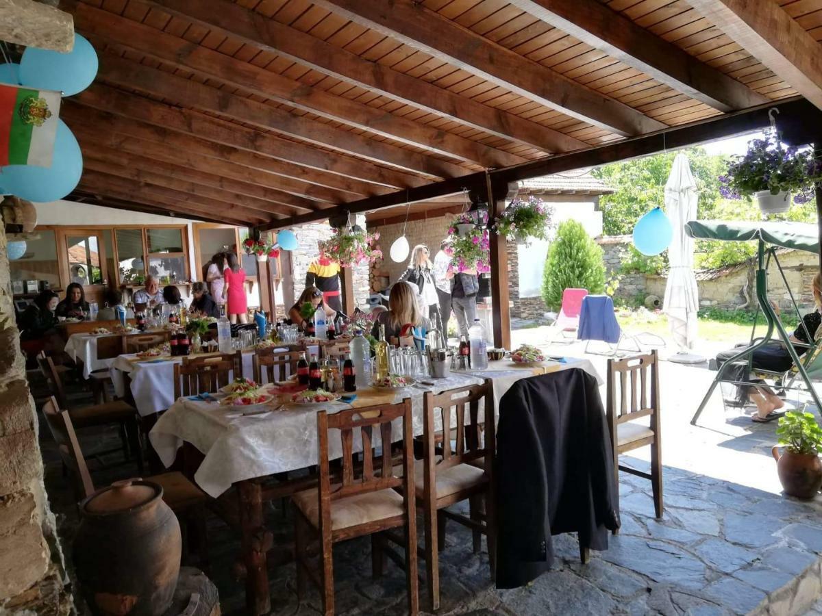 Guest House Popov Marcsevo Kültér fotó